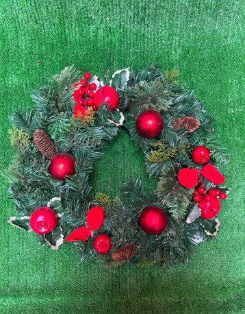 Bow and berry christmas welcome door rings / grave wreath